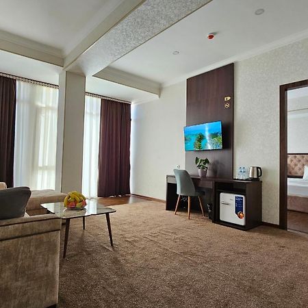 Grand Turon Plaza Hotel Tasjkent Eksteriør billede