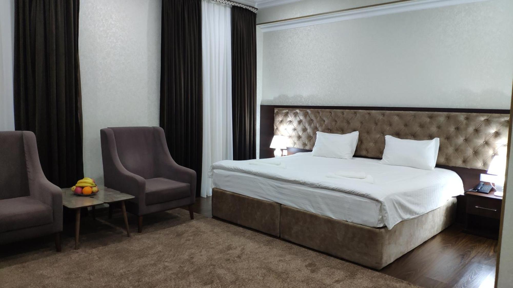 Grand Turon Plaza Hotel Tasjkent Eksteriør billede